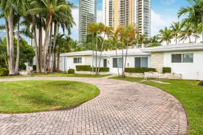 2 Bedroom 2 Bath Beach 1 min Walk 8 People Keyless Flexible Check in - Image 5
