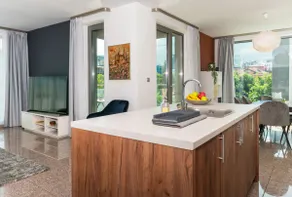 Vertigo 2 Modern 2-Bedroom Apartment with Parking & Vitosha View - Image 3
