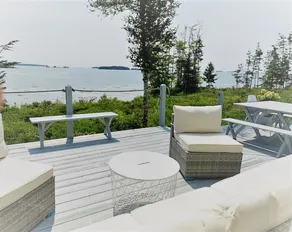 Oceanfront Home on 5 Acres w/ Private Beach & Cove - Image 3