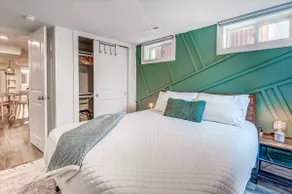 Sunrise Suite by the Park in Skyland - Image 2