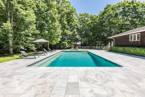 Luxury Resort Style Pool Oasis, Walk To Beach - Image 2