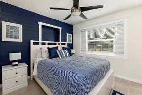 HUGE - Sleeps 16 | 4 Min to Beach | Pool table | - Image 2