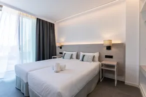 Art Apartments, Apartment with 2 twin beds - Image 2