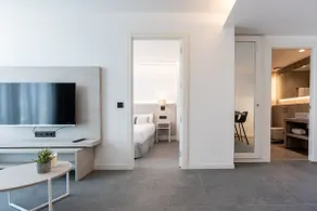 Art Apartments, 1-Bedroom Apartment - Image 2