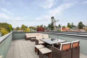 Designer Ballard 3B2B Home w/ Rooftop & Parking - Image 5