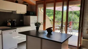 Atypical studio in the French countryside - Image 2