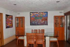 Lush Villa Vista Hermosa - Image 4