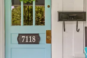 Genevieve's Cottage! Totally Renovated with all the Charm! - Image 4