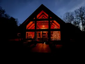 4600+ Sq Ft 5br for Large Families in Lake Naomi - Image 3