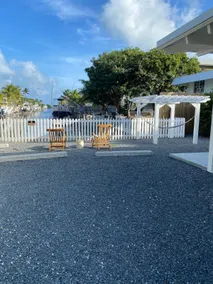 Driftwood Bungalow Oceanview on the canal - Image 4