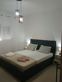 Seaside luxury apartment - Image 5
