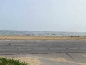 Three bedroom home across from beach and park - Image 3