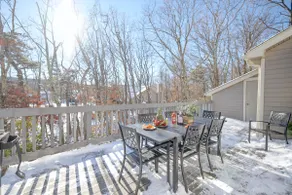 ⭐️ Huge Cabin 3min to Camelback + Hot Tub, Pool, Fireplace, Grill & Deck - Image 4