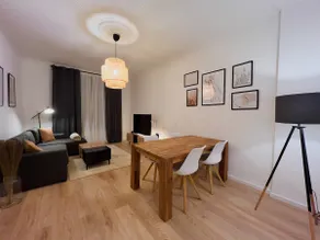 Spacious apartment, central, cozy + top wifi - Image 4