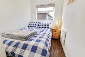 67 Broadside Holiday Chalet near Broads & Beaches - Image 4