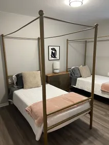 The Irene - 2 Bedroom Apt in Quilt Town, USA - Image 2