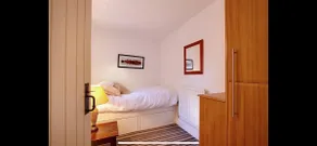 Meadowcroft - Image 5