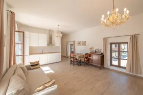 Villa Musik: Biedermeier style apartment - Image 2