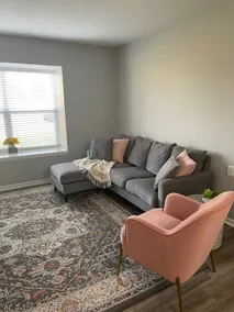The Delores - 2 Bedroom Apt in Quilt Town, USA - Image 4