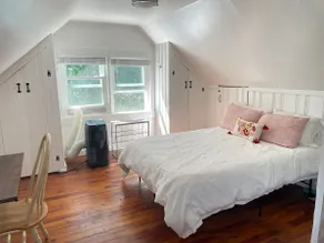Grandma's Attic, Cleveland Ohio - Image 2