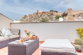 House with incredible views of the Alcazaba, (a/a) - Image 3