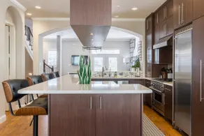 Elegant 3BR Townhome next to The Shops @ Legacy - Image 3