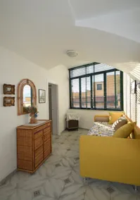 Julie's House - Image 2