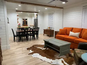 Walk to Bay Street and Historic Downtown Beaufort! Close to Parris Island MCRD!! - Image 2