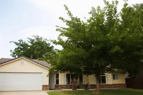 House near Zion: Game room, private yard, comfy - Image 5