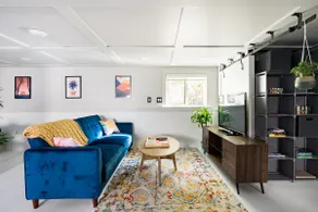 Stylish basement apartment in Greenwood - Image 2
