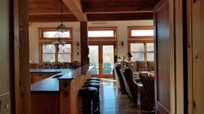 Kingfield Kastle: Stunning Home near Sugarloaf - Image 4