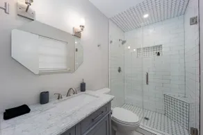 Modernized home! 1 level w/ fenced yard! - Image 4