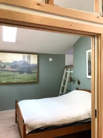 Sunny and Spacious Studio - a serene getaway - Image 5