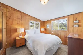 The Rocky Whale - a pet friendly beach cottage. - Image 3