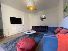 2 Bedroom House with Garden Next to River Tees - Image 2