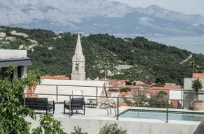 Minimal peaceful retreat with pool *Villa Duomo* - Image 2