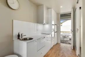 Aloha Central Luxury Accommodation - Image 3