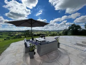 Luxury in the hills of Donegal - Image 3