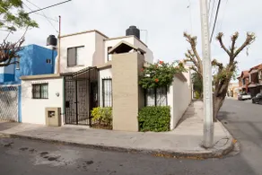 House Near Derramadero Industrial Zone/invoice - Image 2