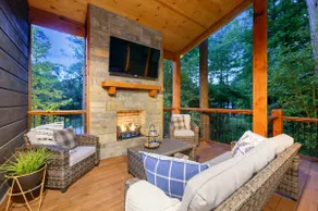 Modern Chic Design - Dreamy Couples Cabin! Hot Tub - Image 2