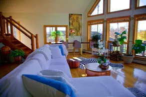 Unique Artist’s Sanctuary near Shawangunk Mountain - Image 2