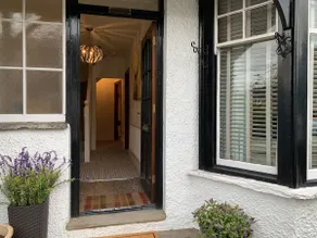 Character Windermere home with log burner - Image 3