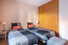5 min to Belem Tower – Bright & Modern Flat - Image 2