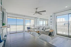 Beachfront! Newly remodeled! Right on the beach! - Image 2