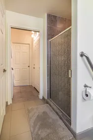 Frankie's Place - Image 5