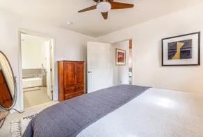 Frankie's Place - Image 3
