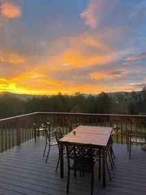 Catskills Mountain Villa With A Panoramic View - Image 2