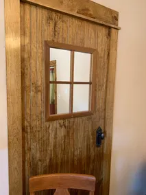 The Mercantile at Mad Peak Lodging, sleeps four - Image 5