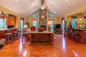 The Mountain View Lodge - Luxury in Whittier! Awesome views from every deck! - Image 5