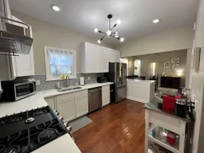 Walkable 3-bedrm Centrally Located to Cincy’s best - Image 2